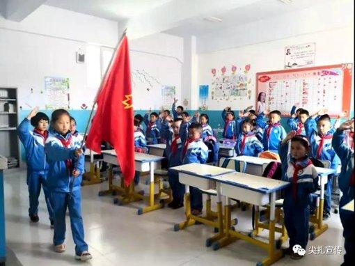 墙面不平2公分以上怎么办游戏画面