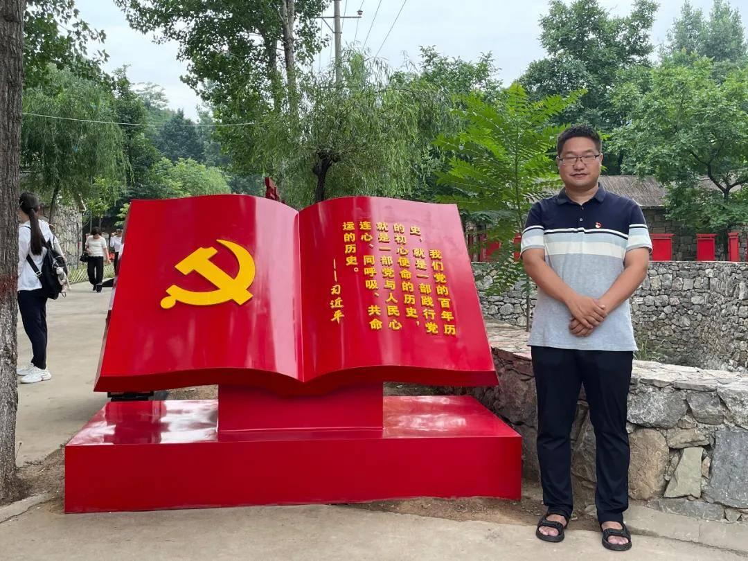 逃离森林边缘