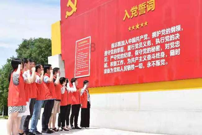 “哏儿都闹新春”开启春节新玩法 天津方特邀您花式过年 扫码阅读手机版