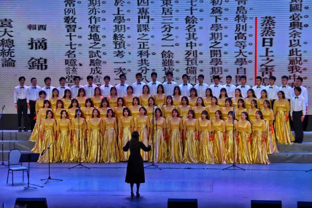省博“博物教室”带来文物“体验”