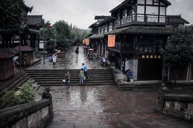 富察皇后死后，乾隆十分怀念她，这位皇后生前是一位怎样的人？游戏画面