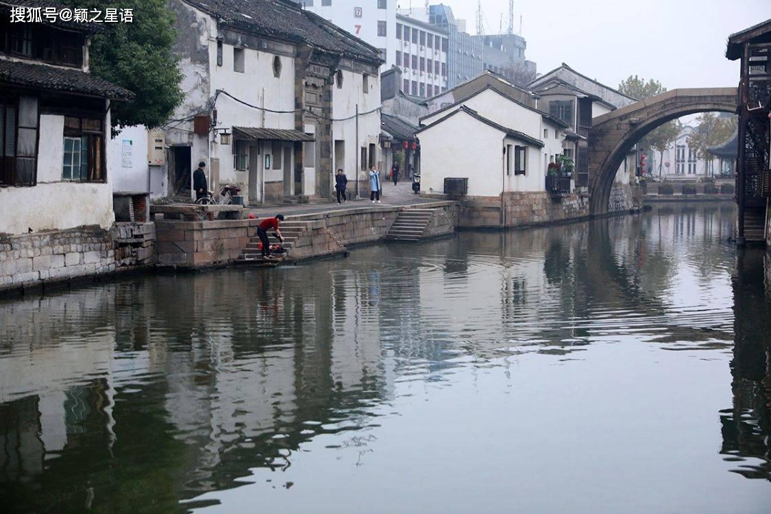 大跳跃的方块
