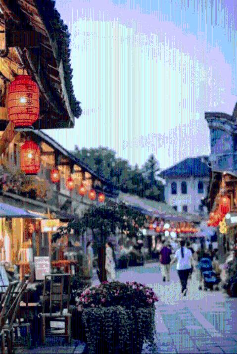 非洲友人桂林农家打糍粑喝油茶 沉浸式体验乡村年味