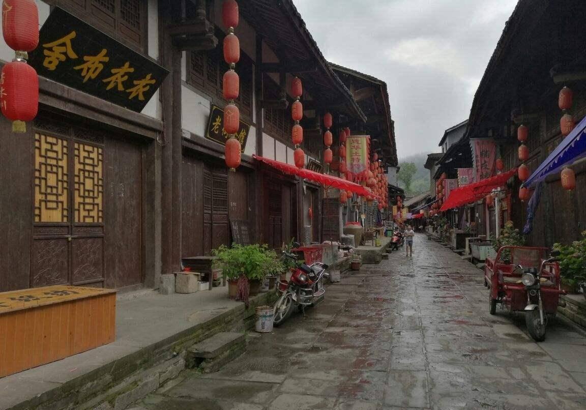发展银发经济，市场化机制与政府监管不可或缺